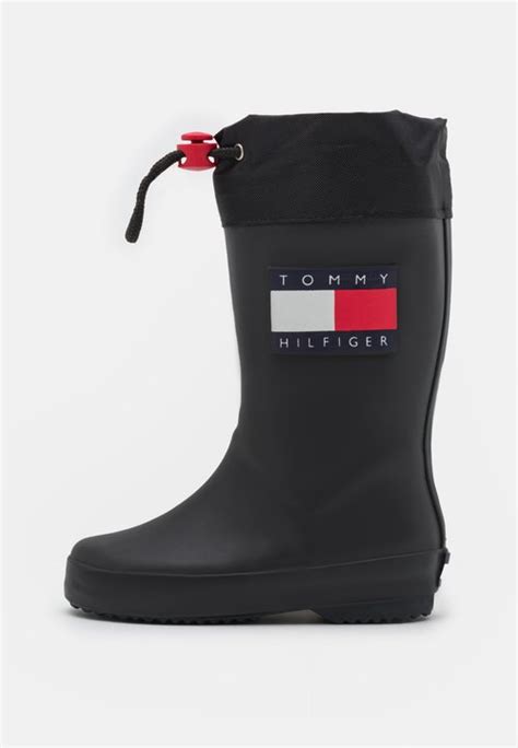 Tommy Hilfiger REA online .